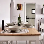 Casa Queen Vetusta Apartment